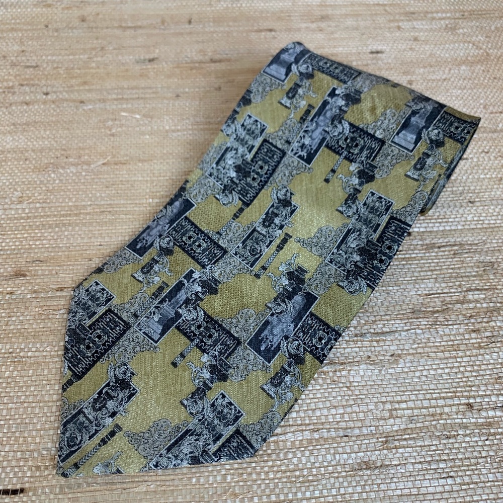 🍁 Atico Designers in Motion Miami Tie